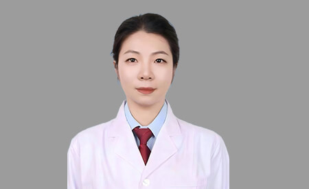 张馨文